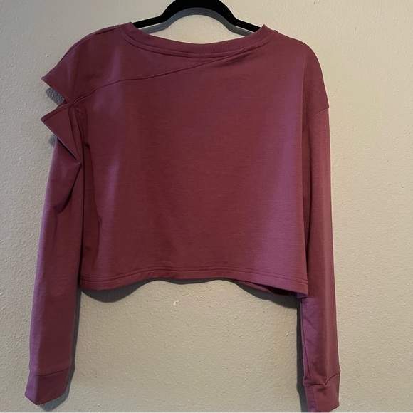 Daisy Fuentes Crop Top - Picture 2 of 4